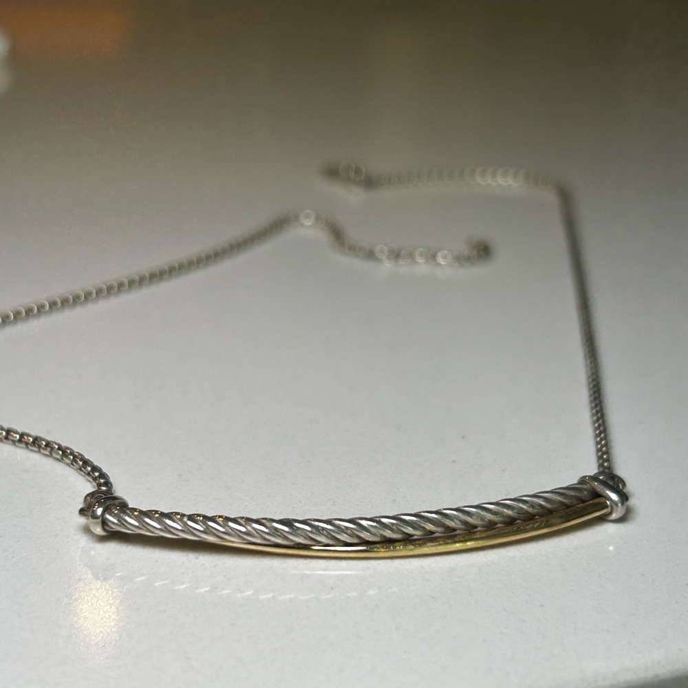 David Yurman CROSSOVER BAR NECKLACE Sterling Silver with 18K Yellow Gold - Picture 5 of 7